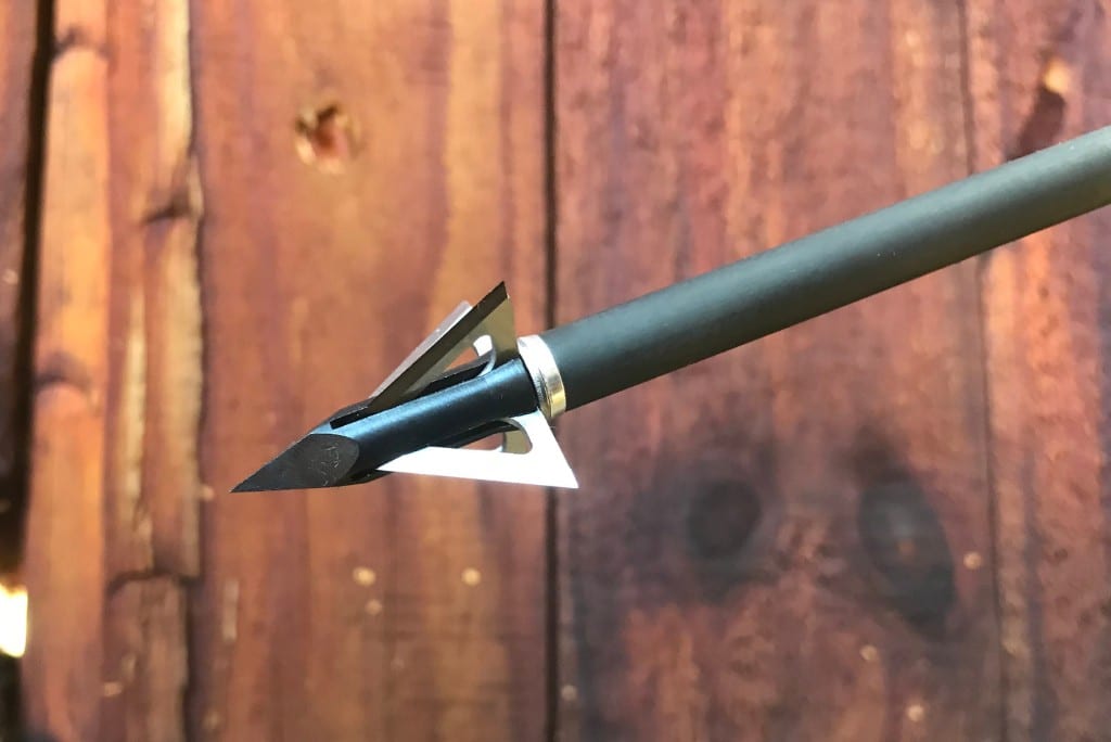 Close up of fixed blade broadhead on an arrow